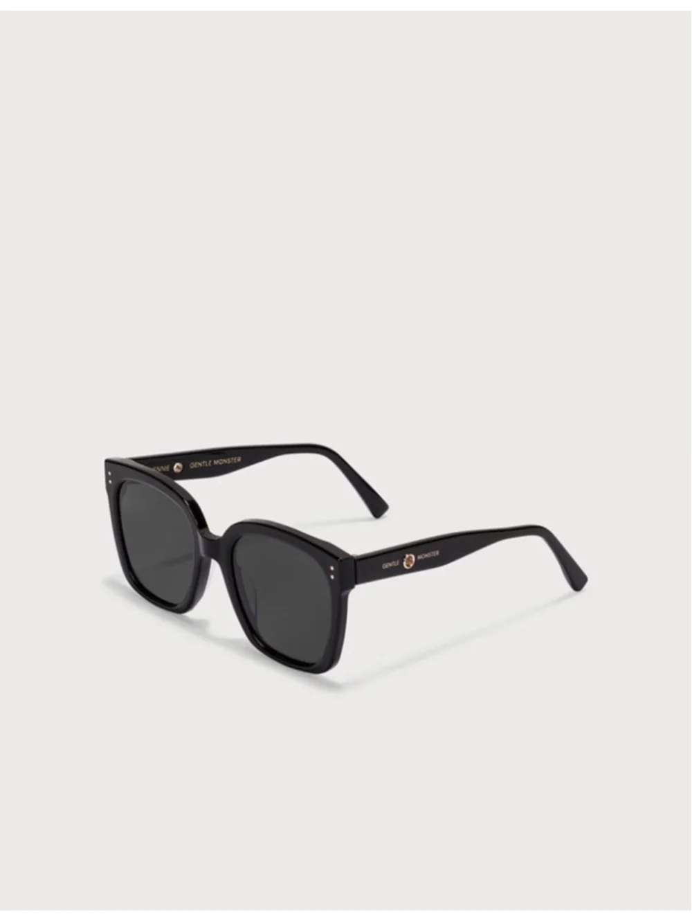 Like new Gentle Monster KuKu Jennie Black Sunglasses